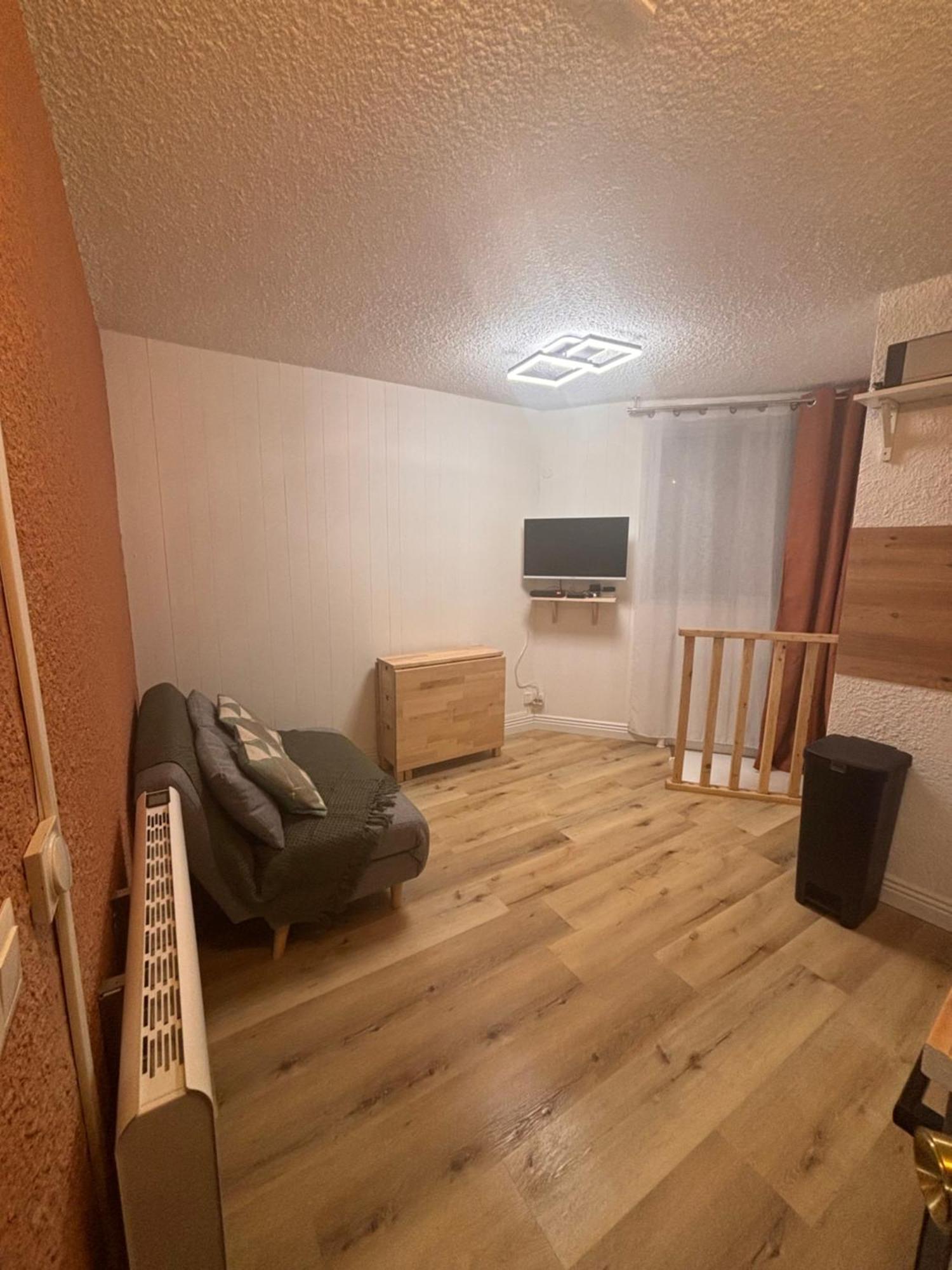 Studio Souplex Refait A Neuf Au Pied Des Pistes Orcieres Exterior photo
